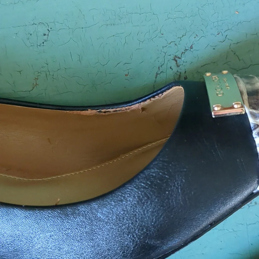 Coach Zan Two Tone Black/ Snake Skin heels Size 9 - Picture 8 of 16